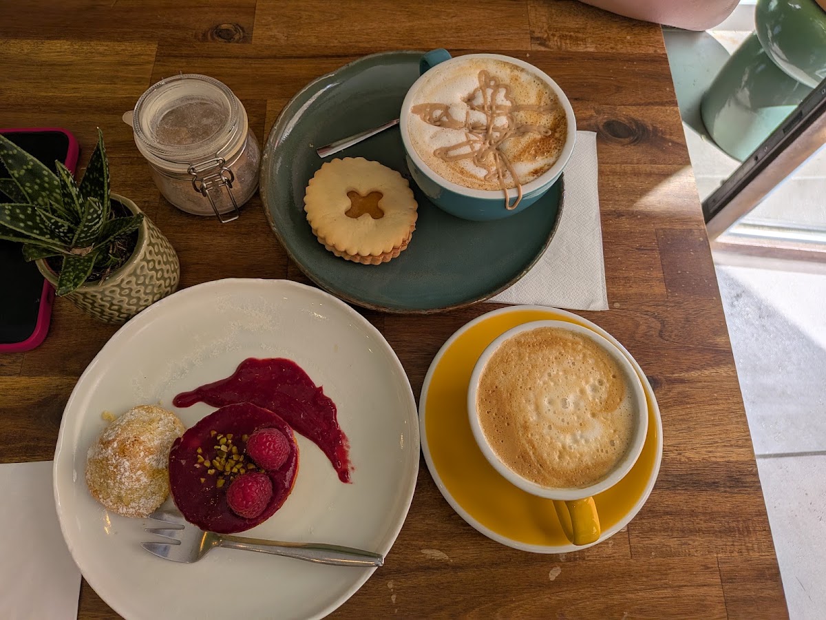 Cafe Jasmin — café photo 3