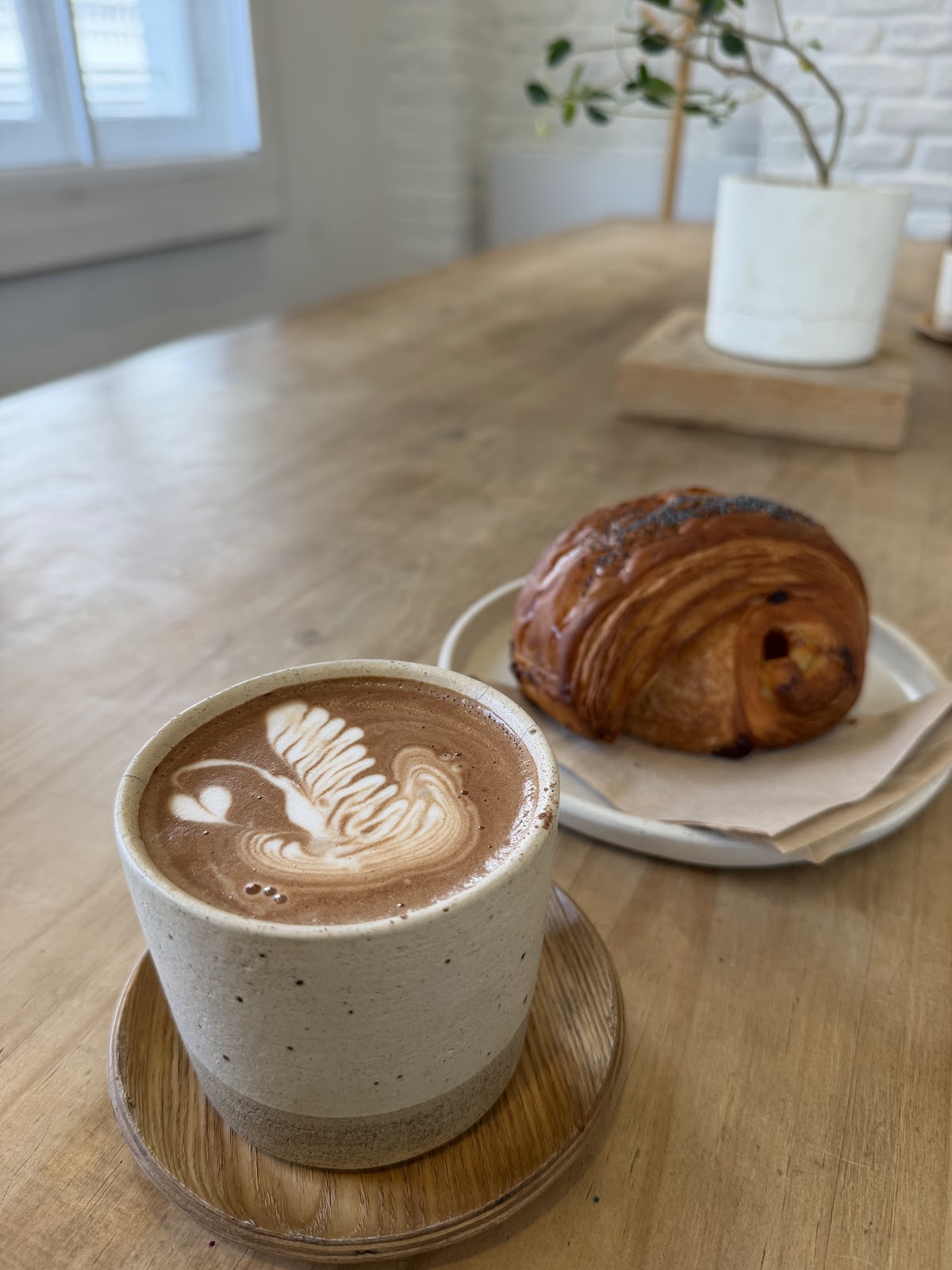 KURO COFFEE — café photo 4