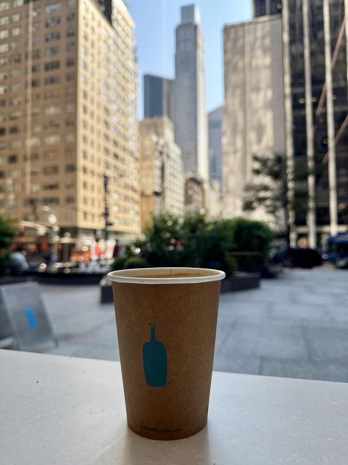 Blue Bottle Coffee NY 10105 — café photo 3