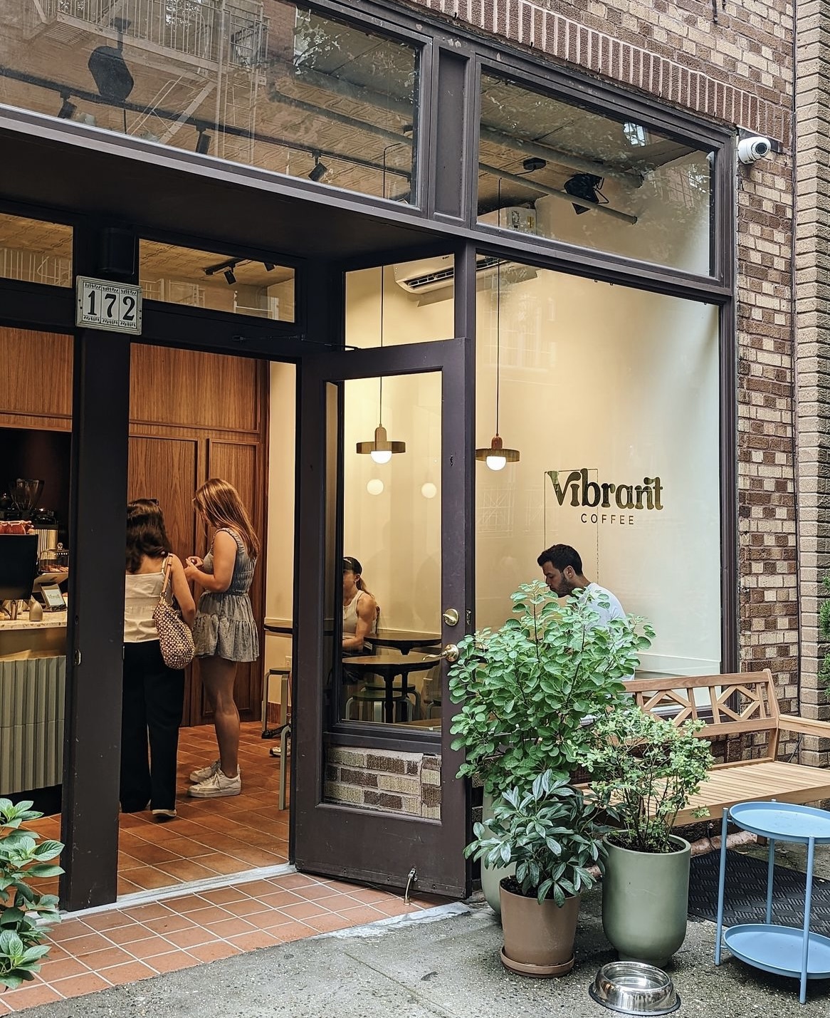 Radiant Café & Wine Bar — café photo 1