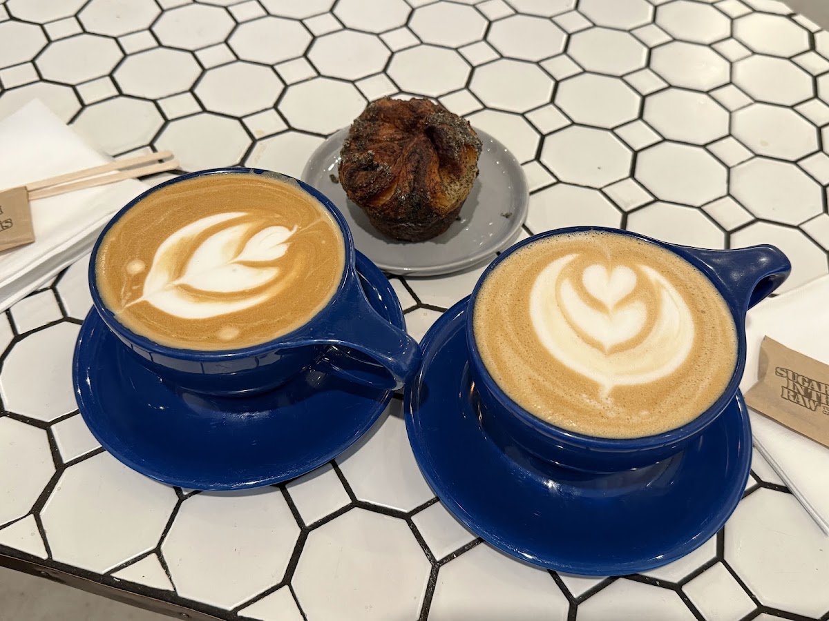 Bird & Branch Coffee Roasters — café photo 3