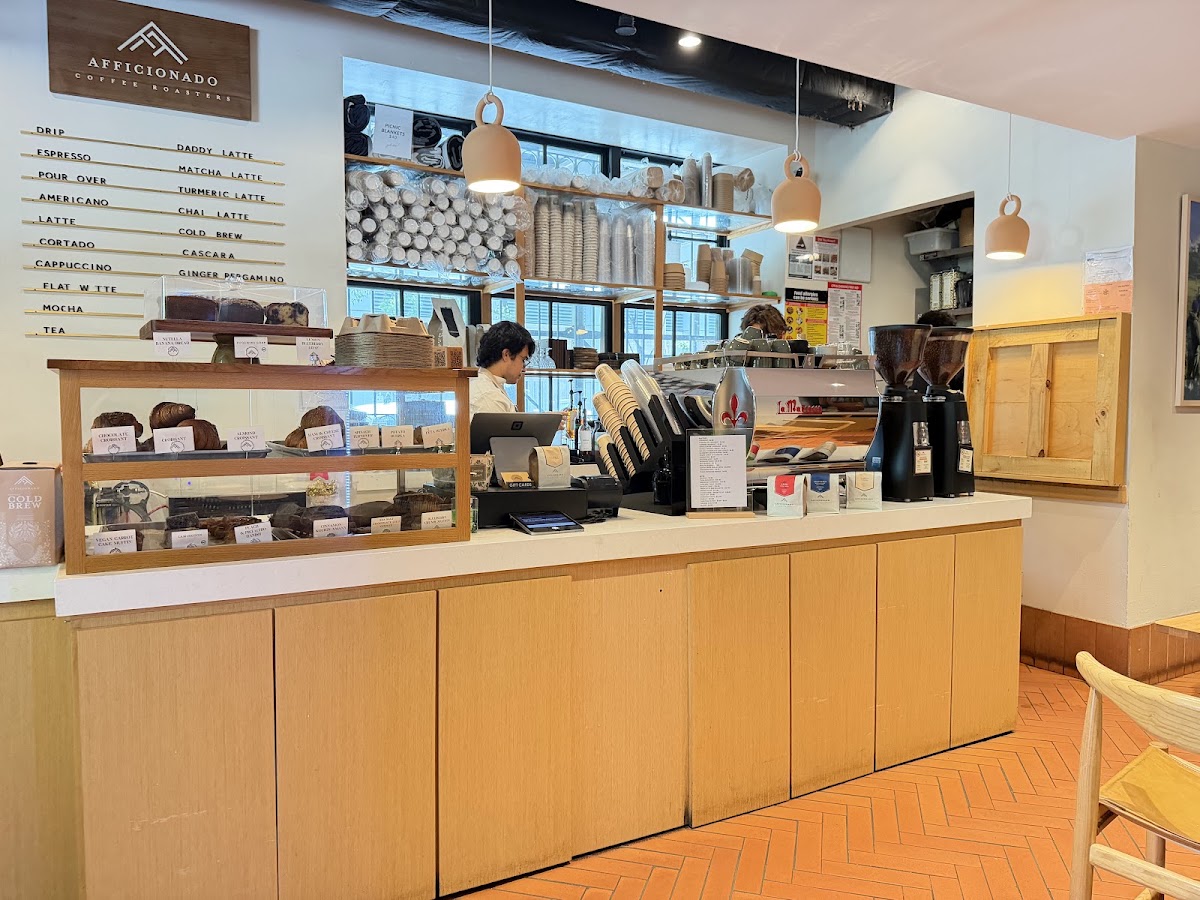 Afficionado Coffee Roasters — café photo 2