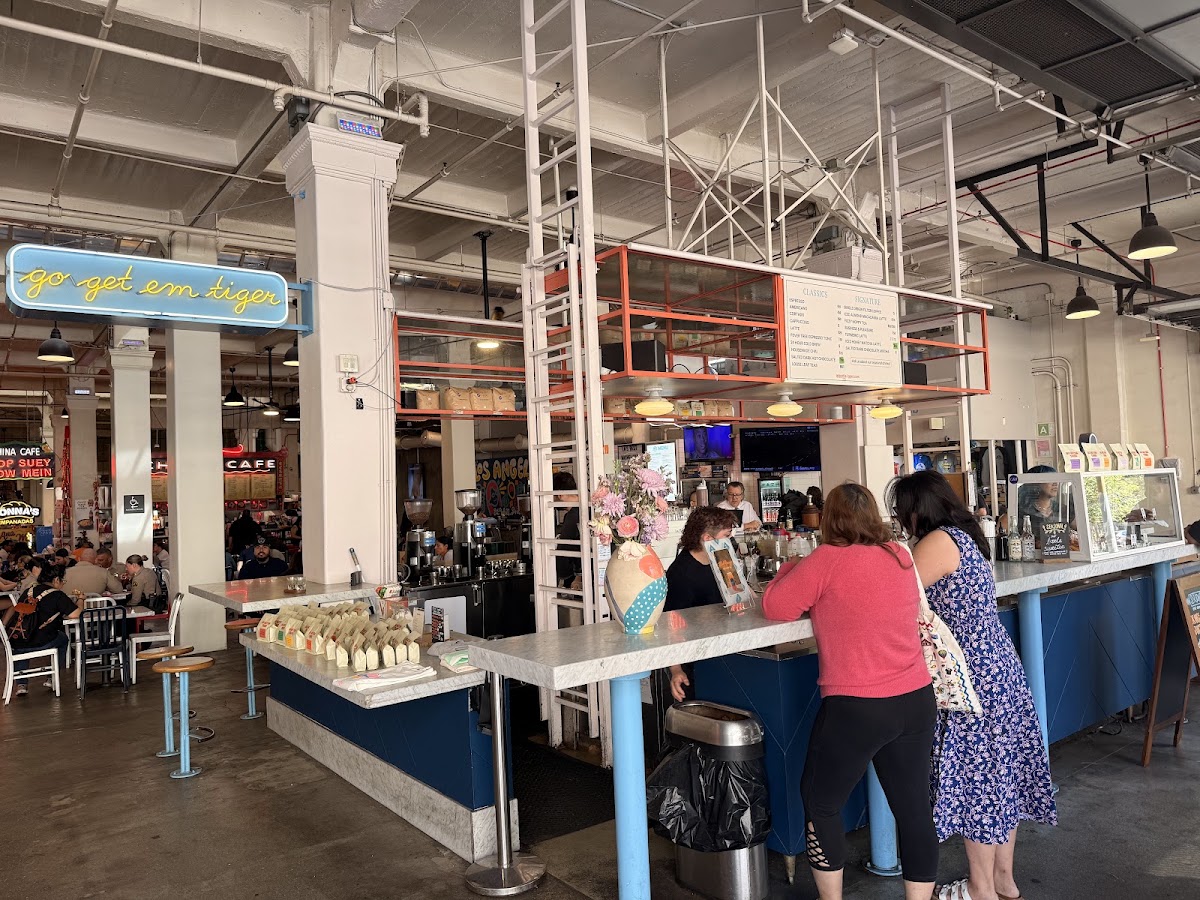 Go Get Em Tiger Grand Central Market — café photo 3