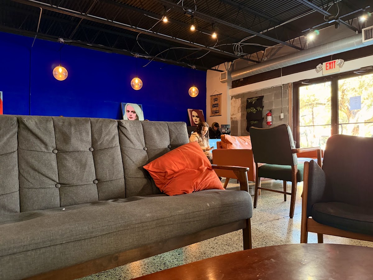 Black Hole Coffee House — café photo 3