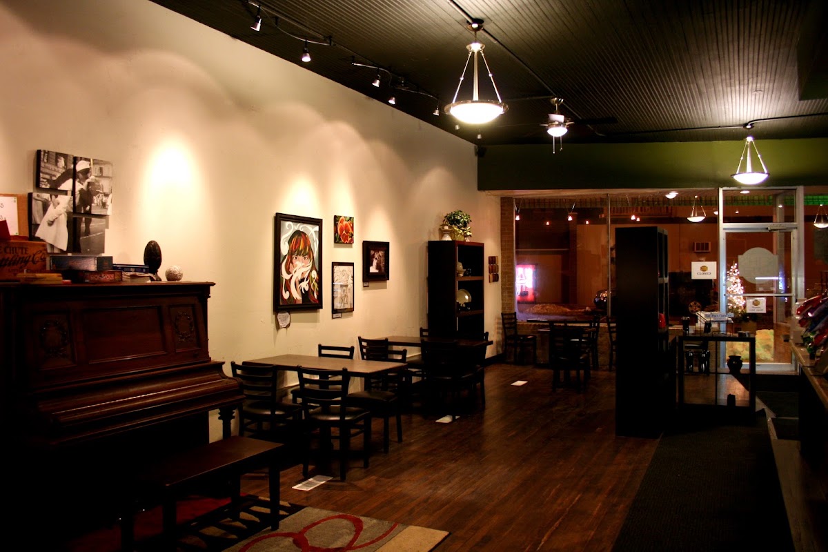Seth's Coffee & Bake Shop — café photo 1