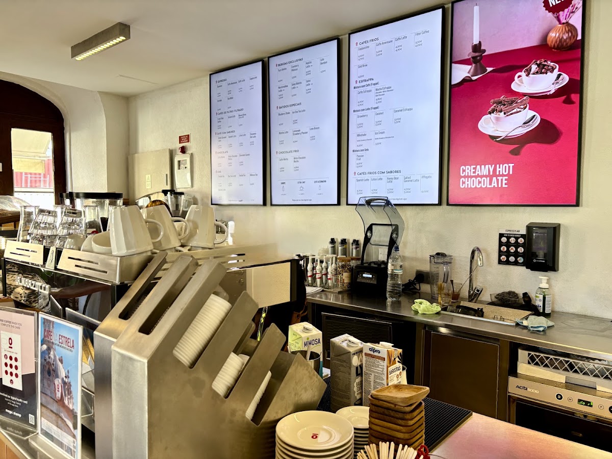 Estrela Coffee Room — café photo 5
