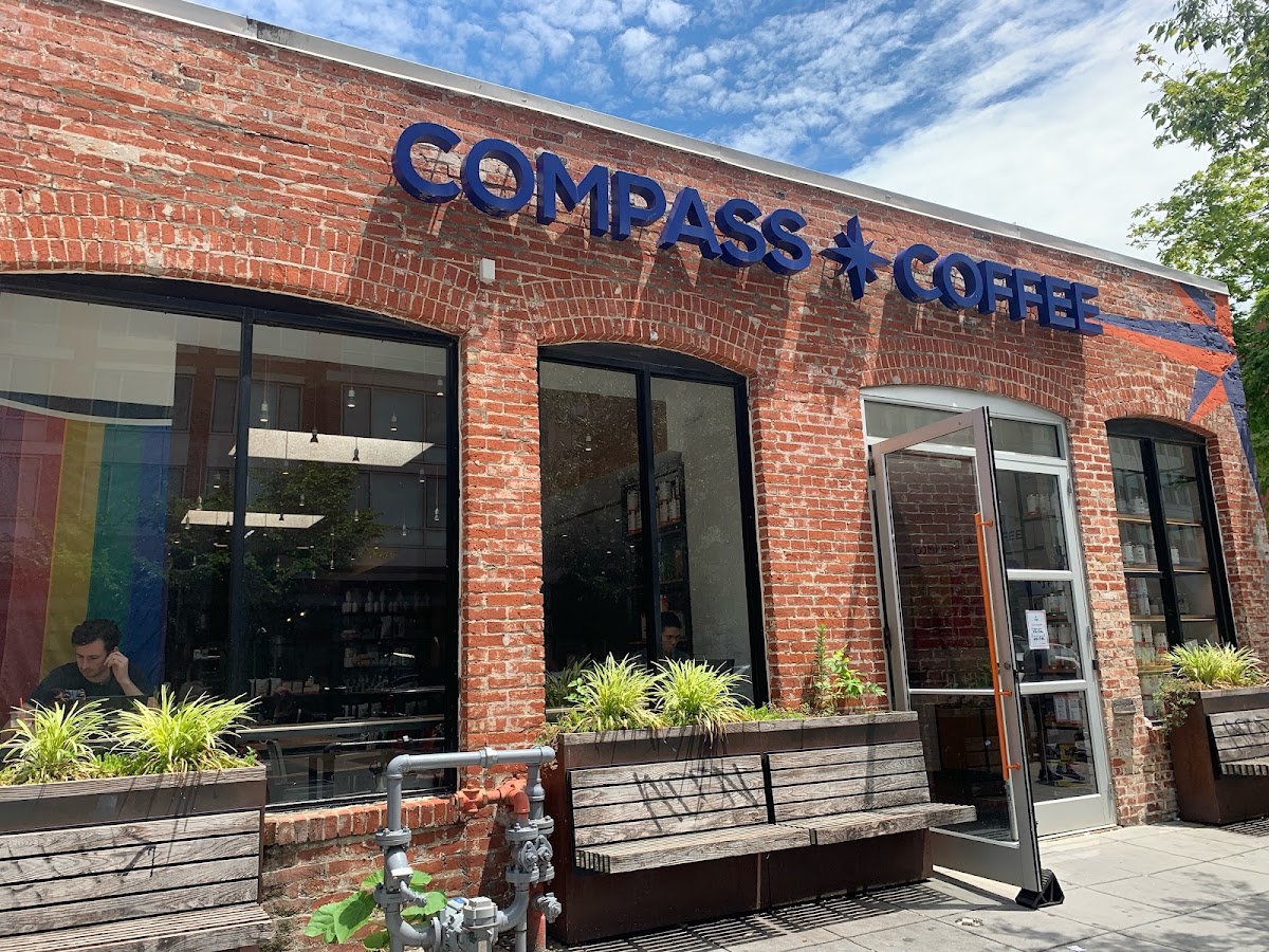 Compass Coffee Shaw — café photo 1