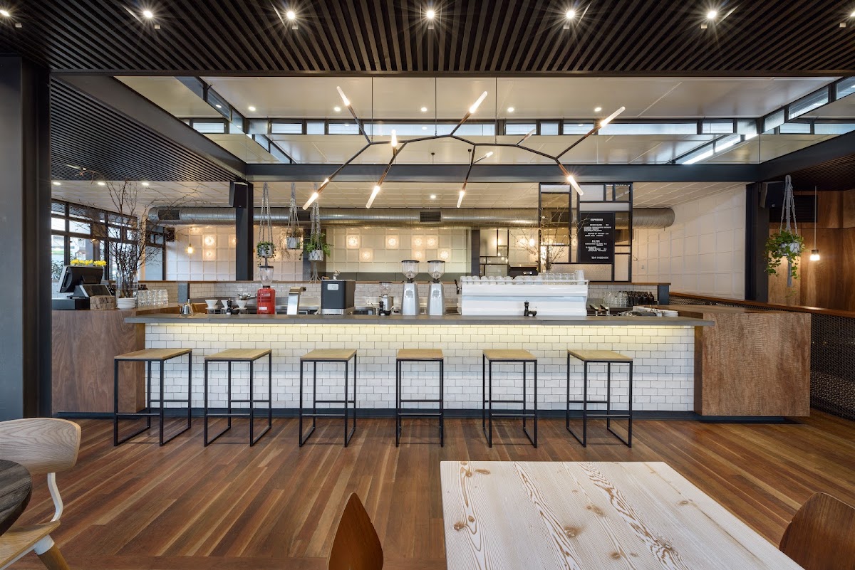 Top Paddock — café photo 1