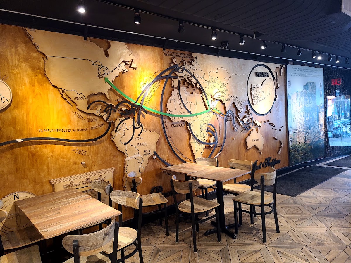 Qahwah House Coffee - Astoria Queens — café photo 6