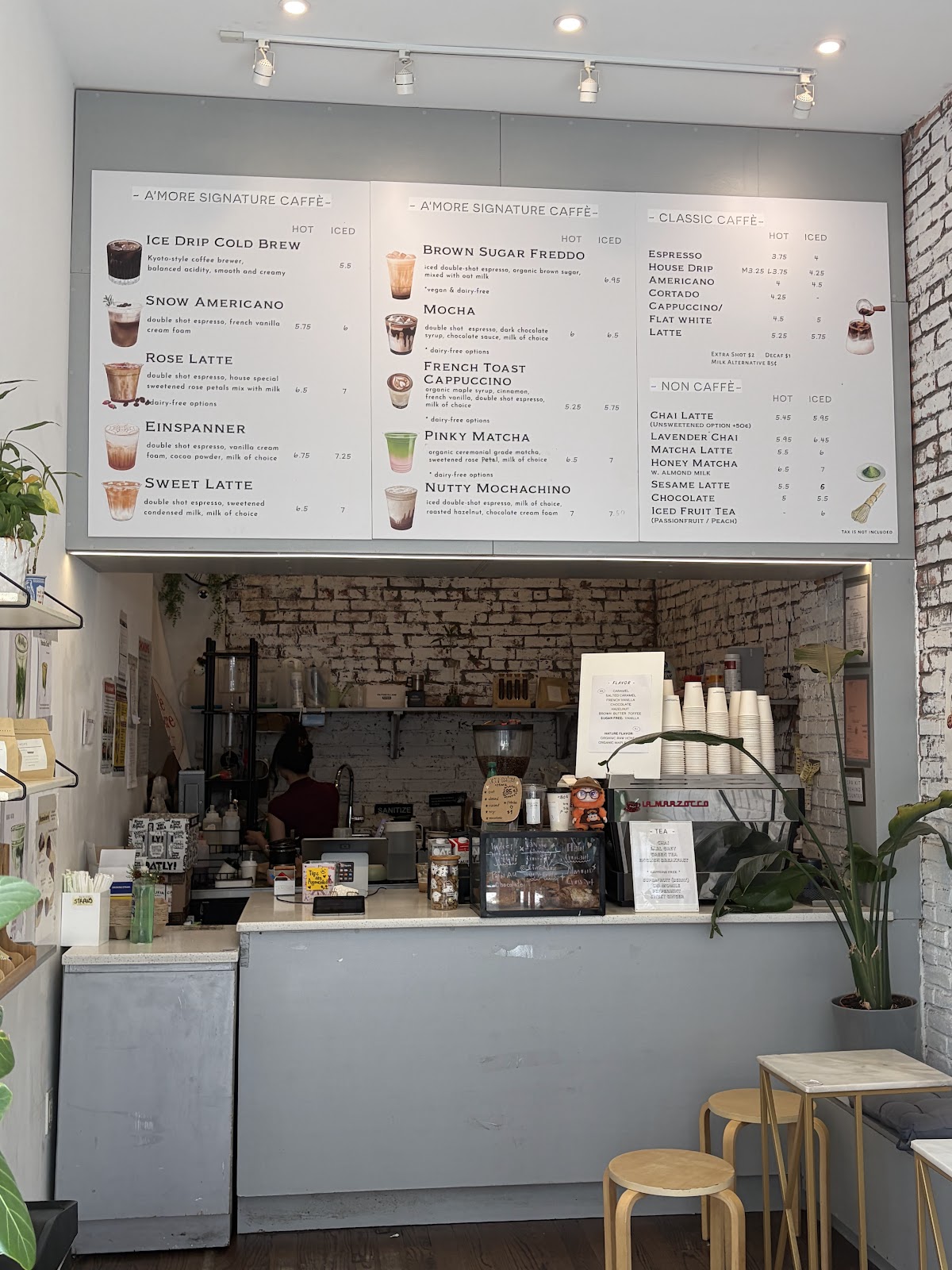 A’more Caffe & Matcha - East Village — café photo 3