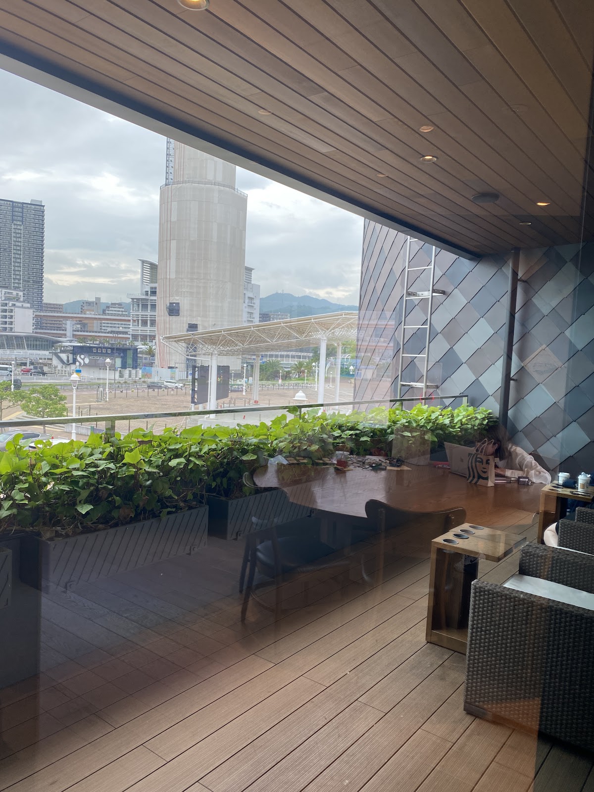 Meriken Park Espresso — café photo 1