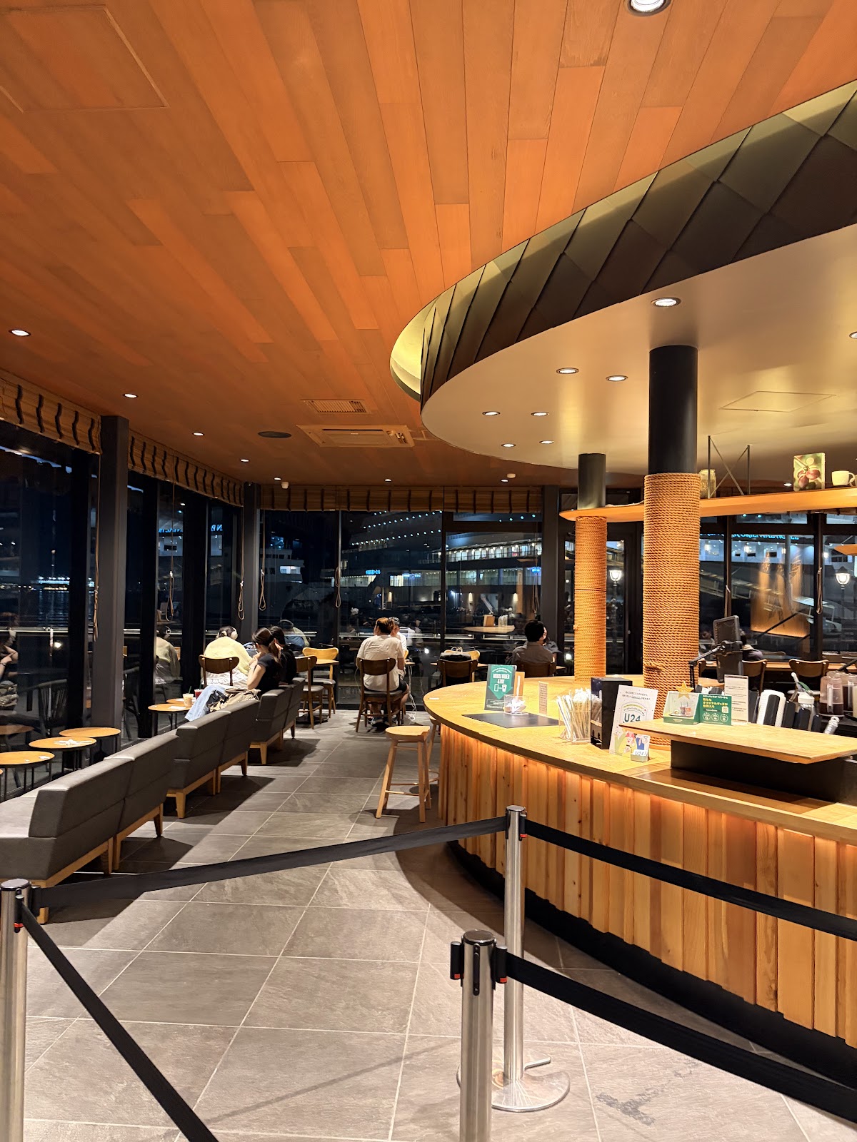 Meriken Park Espresso — café photo 2