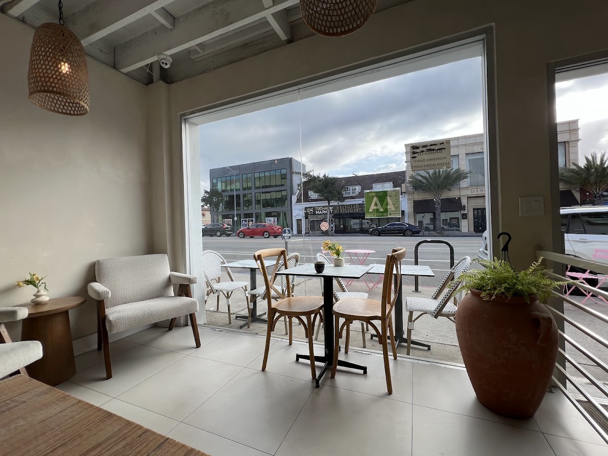 SIPP COFFEE HOUSE — café photo 6