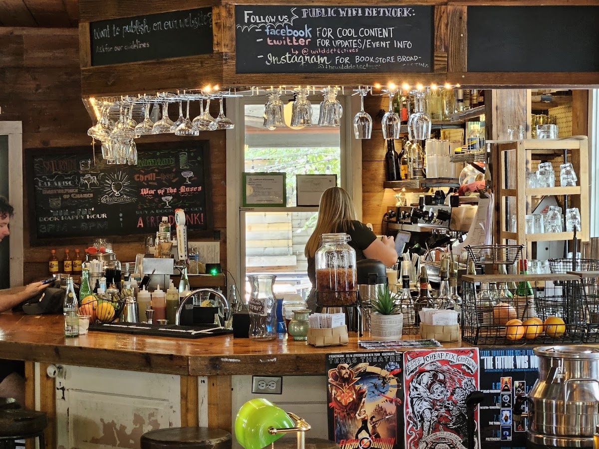 The Wild Detectives — café photo 4