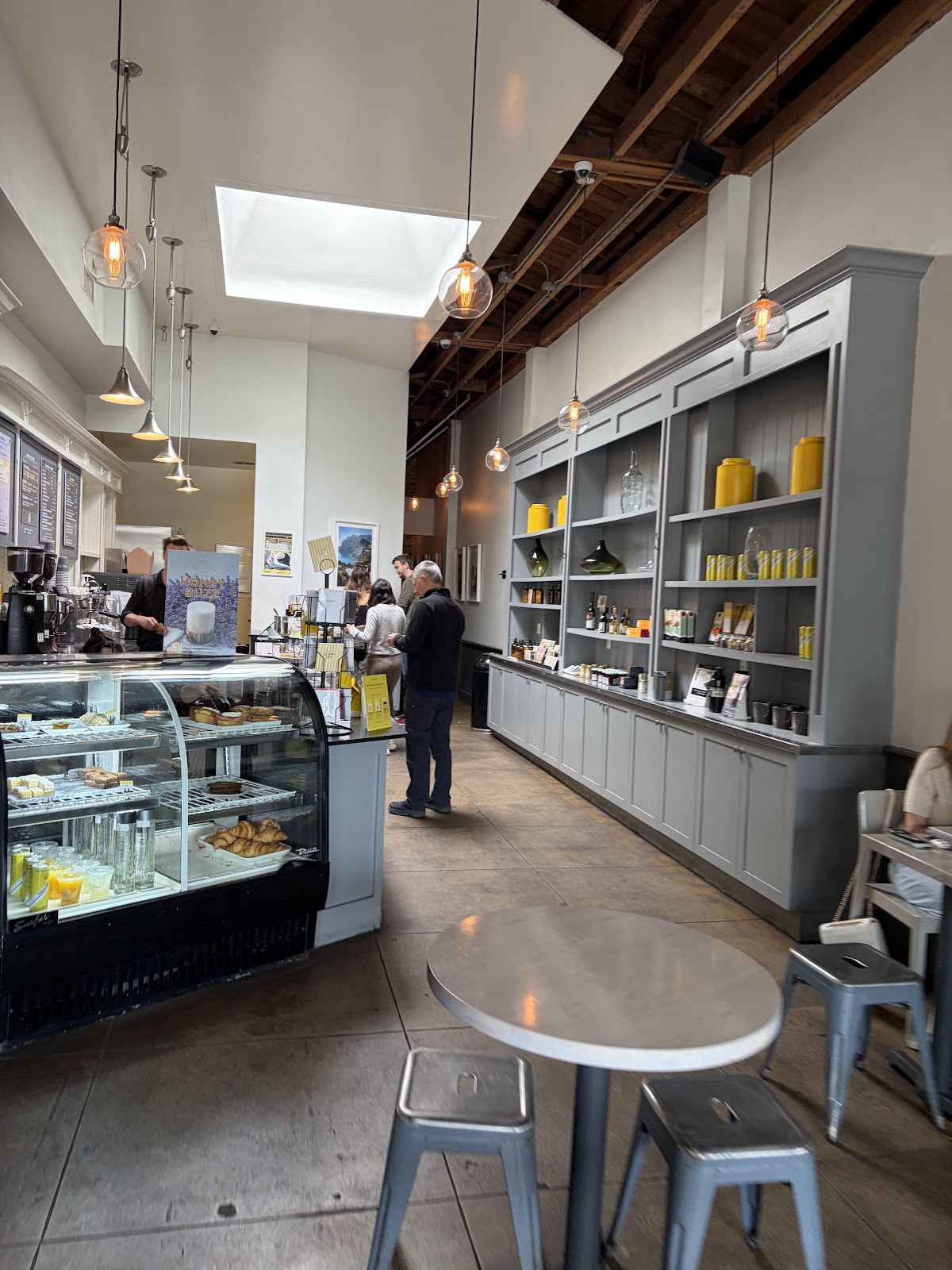 Caffe Luxxe - Santa Monica — café photo 4