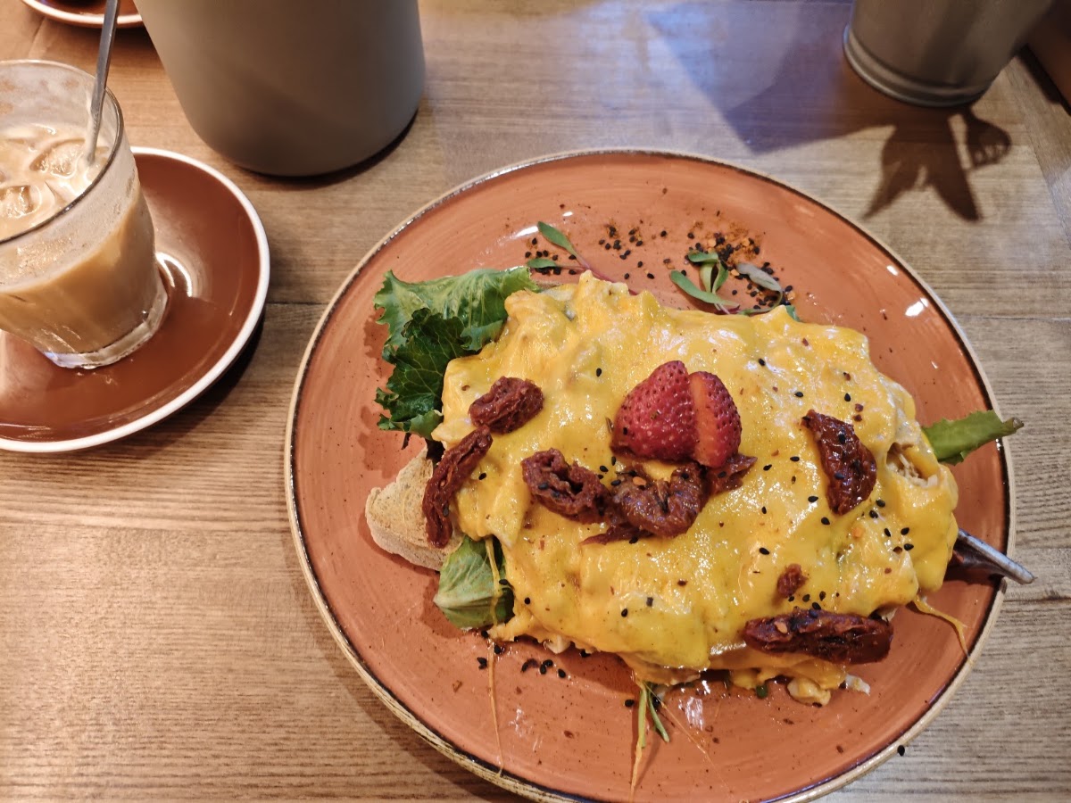 Zenith Brunch & Cocktails — café photo 5