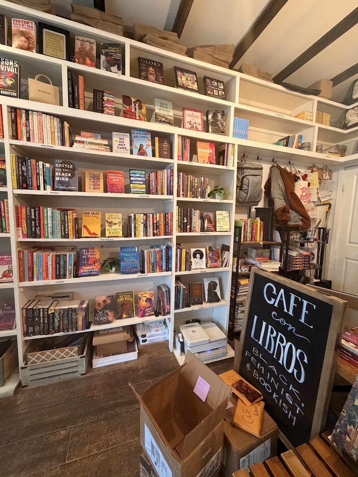 Cafe con Libros — café photo 4