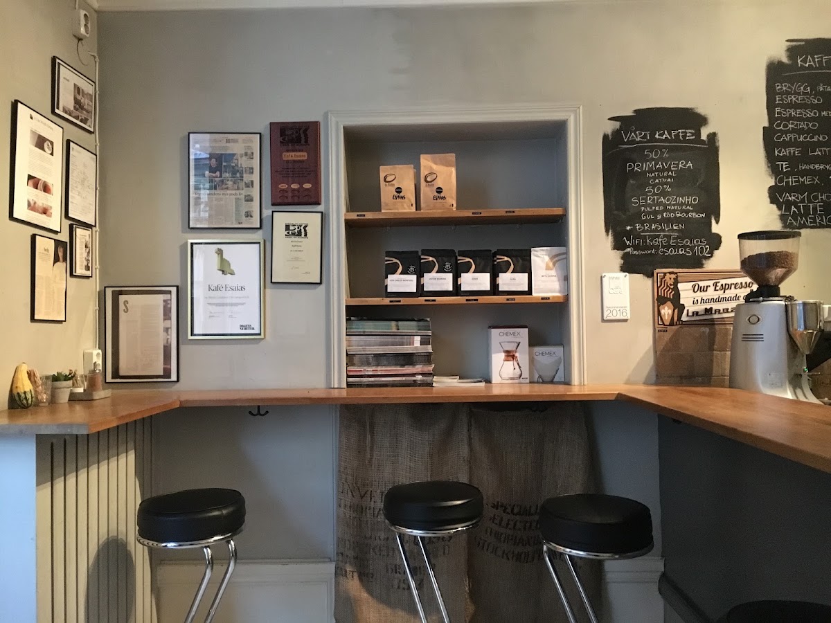 Kafe Esaias — café photo 6