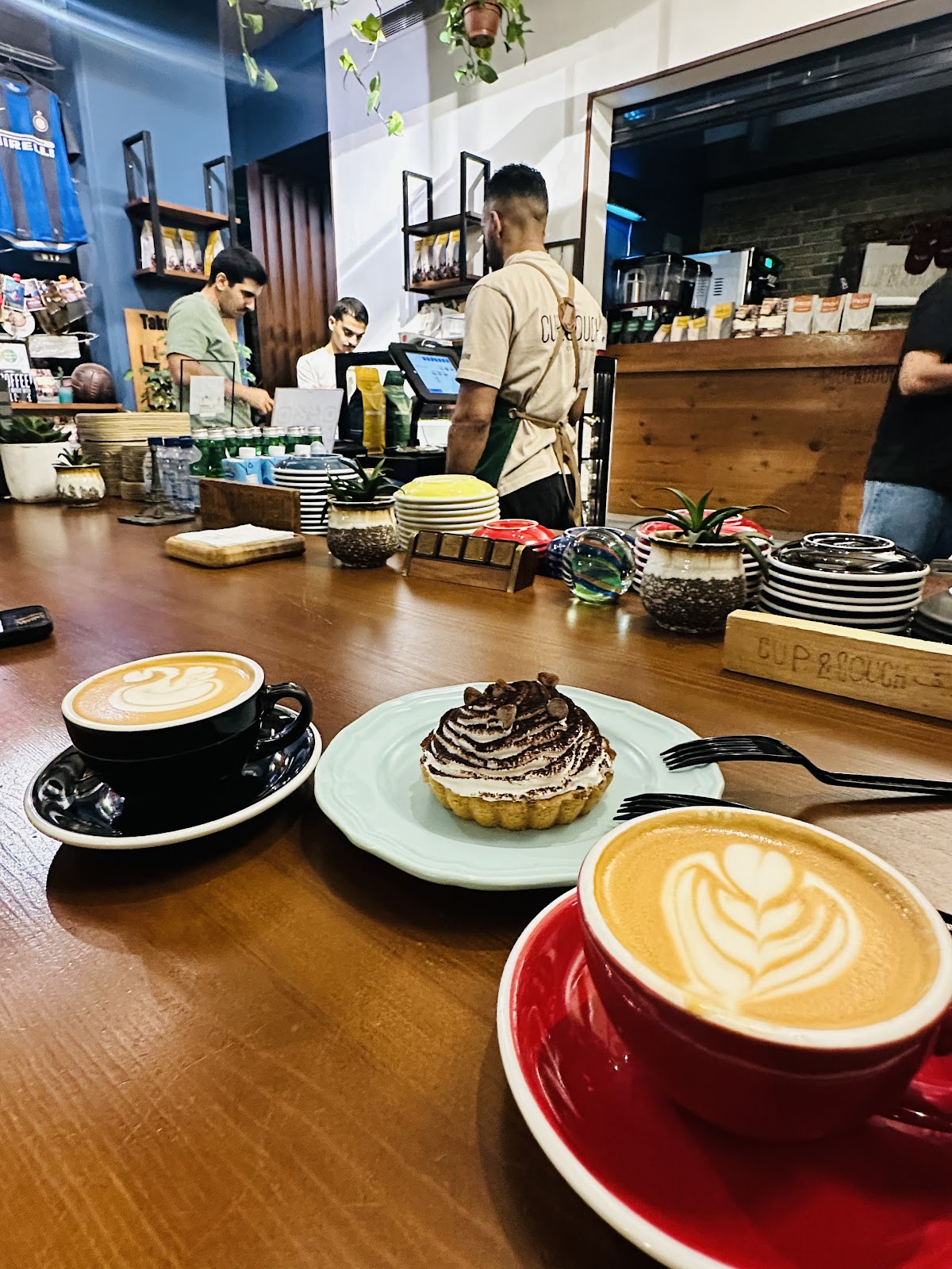 Cup & Couch — café photo 4