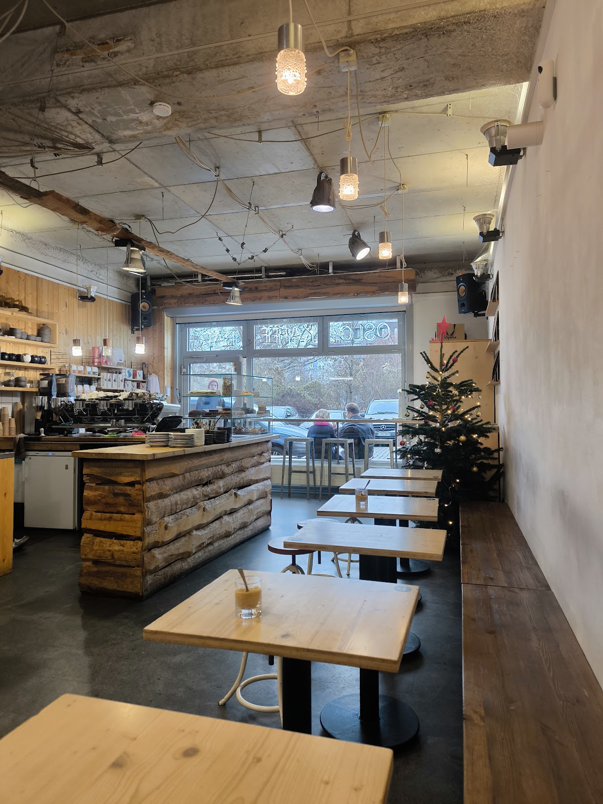 Oslo Kaffebar — café photo 4