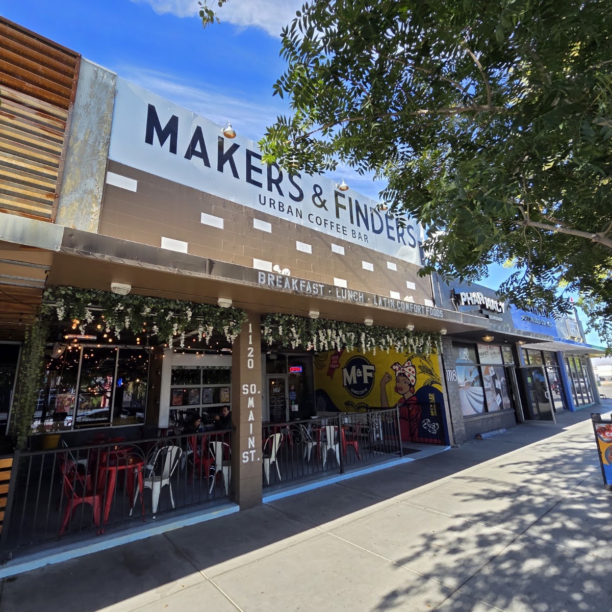 Makers & Finders — café photo 4