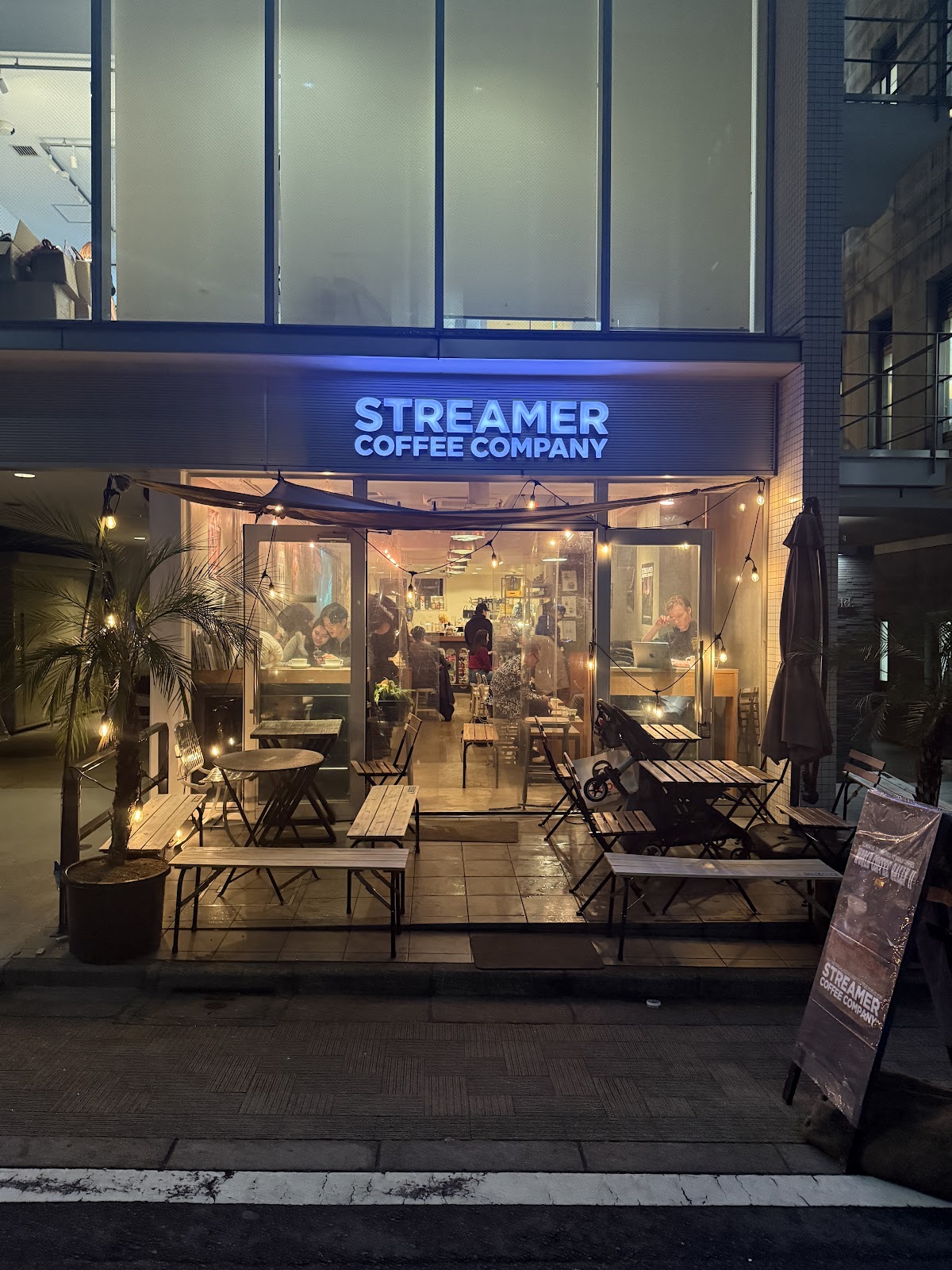 Streamer Coffee Company Shibuya — café photo 5