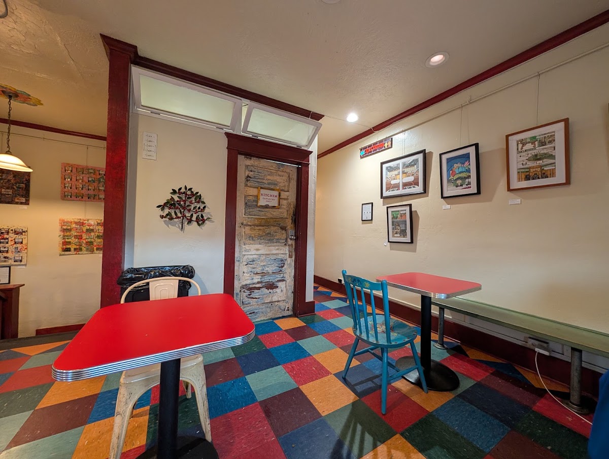 Jones Coffee Roasters — café photo 6