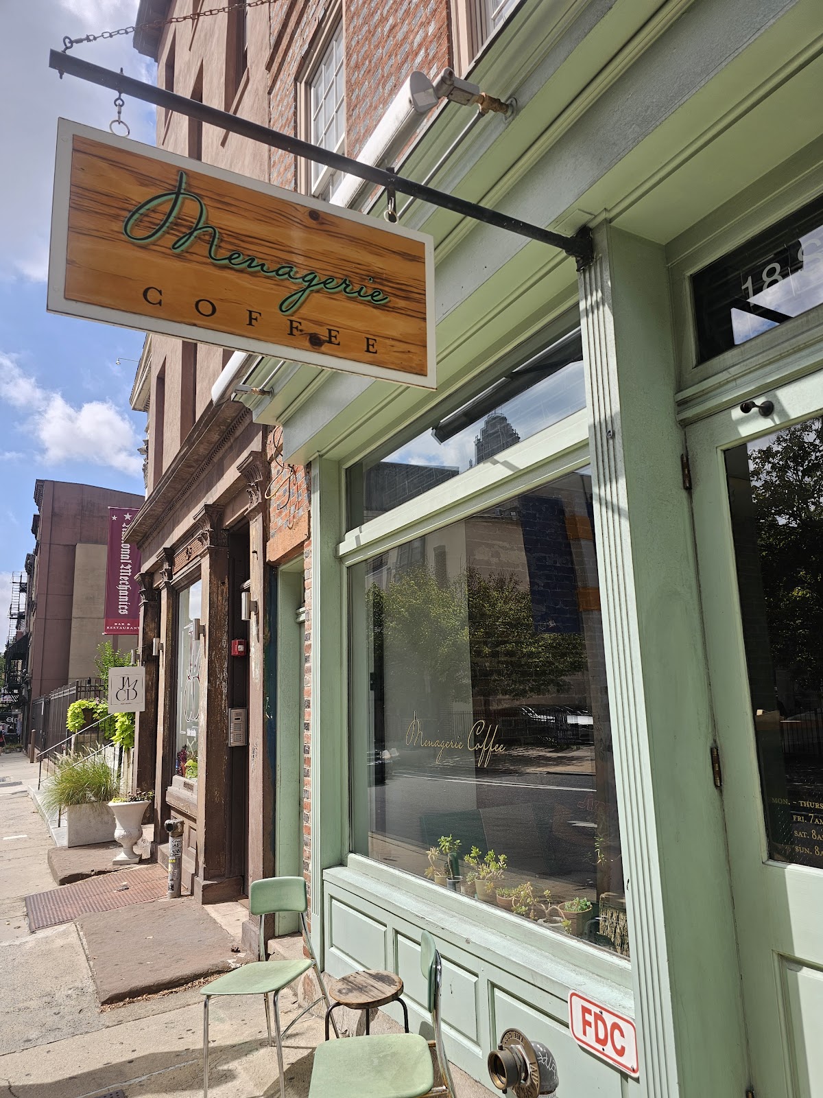 Menagerie Coffee — café photo 1