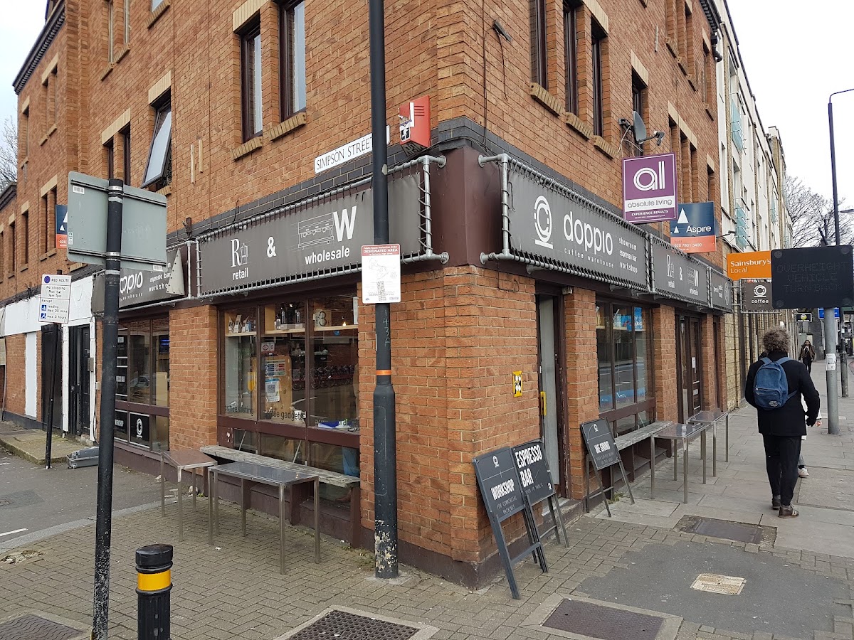 Doppio Coffee Warehouse Battersea — café photo 5