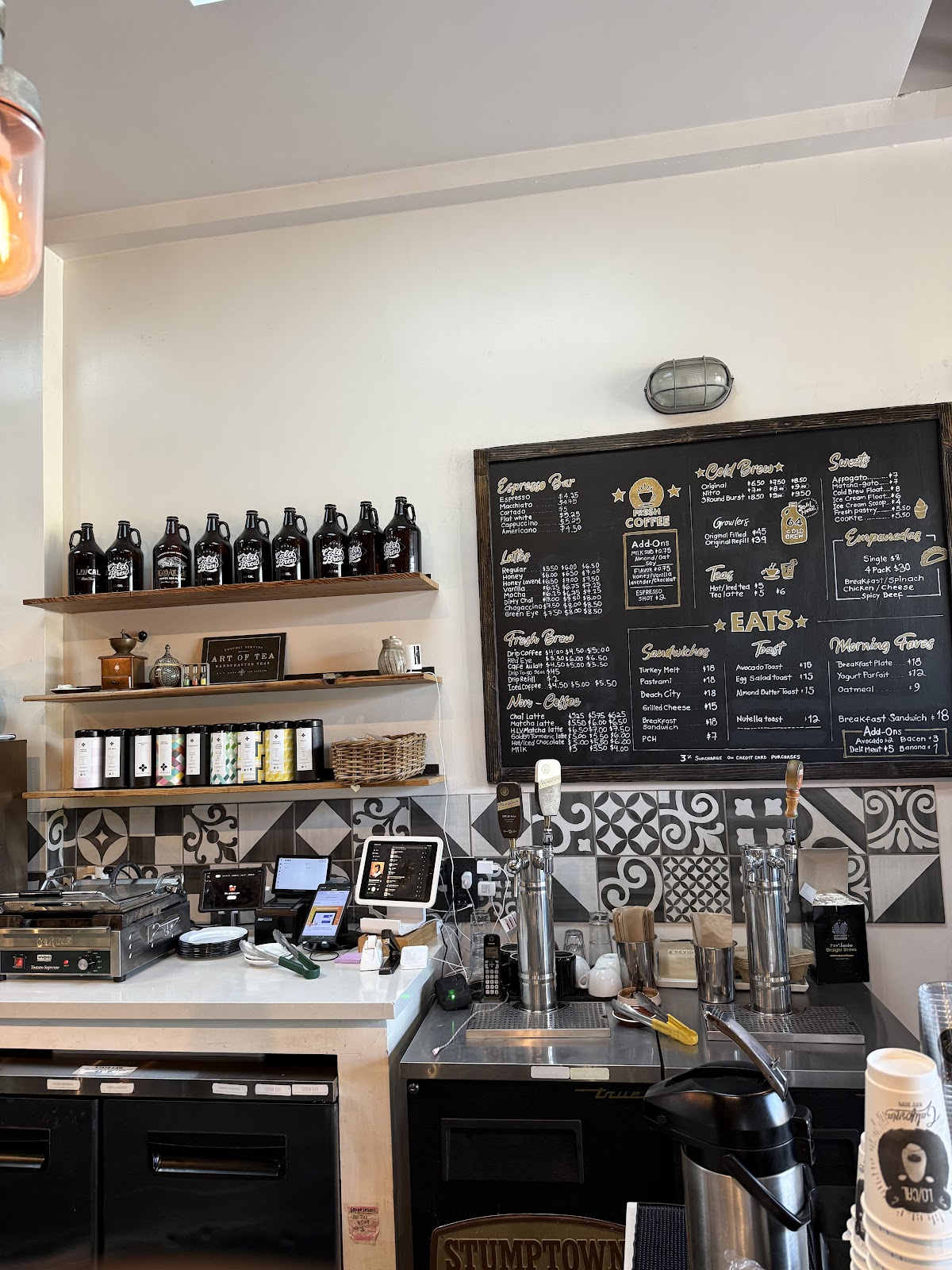 Lo/Cal Coffee & Market — café photo 6