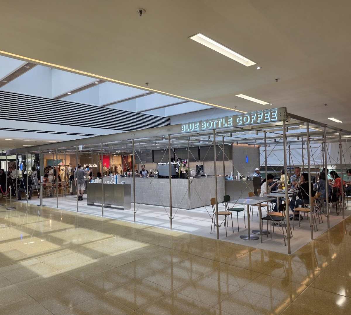 Blue Bottle Coffee Tai Koo Shing Rd — café photo 1