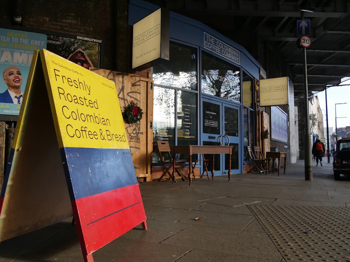The Colombian Coffee Company — café photo 1