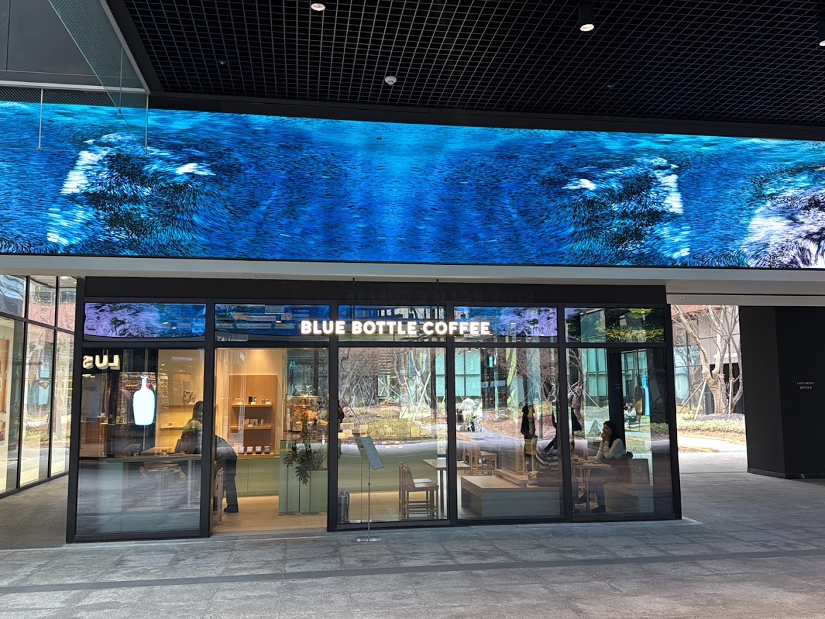 Blue Bottle Coffee Gangseo-gu — café photo 1