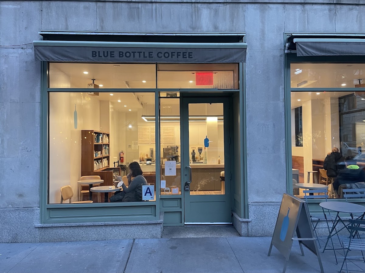Blue Bottle Coffee NY 10023 — café photo 1
