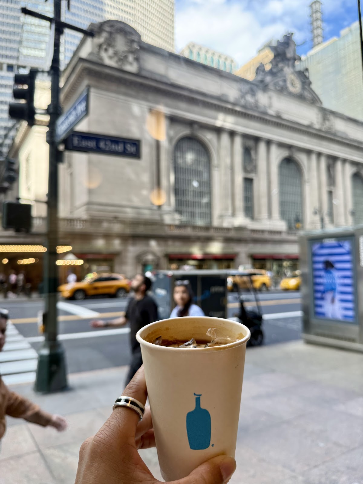 Blue Bottle Coffee NY 10165 — café photo 3