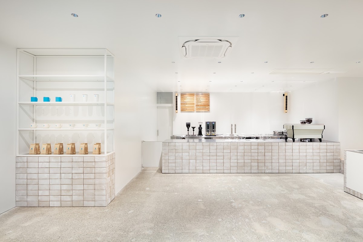 Blue Bottle Coffee Shibuya — café photo 6