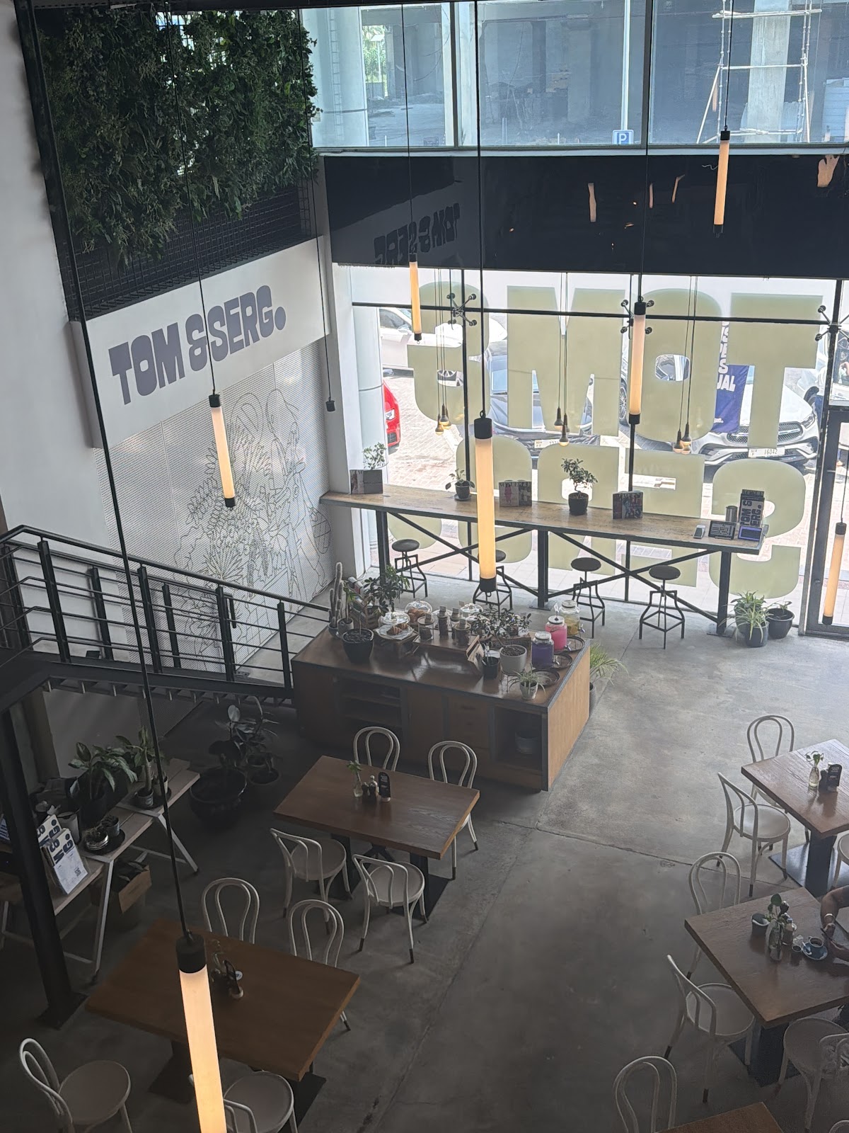 Tom & Serg — café photo 5