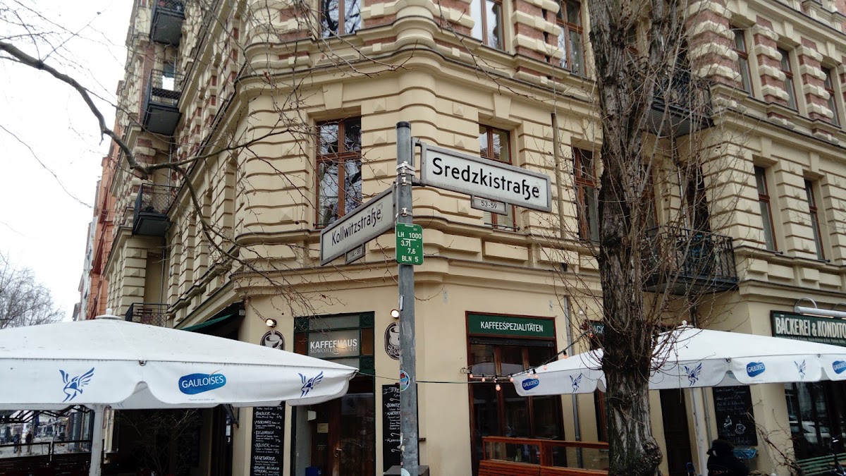 Sowohl als Auch — café photo 1