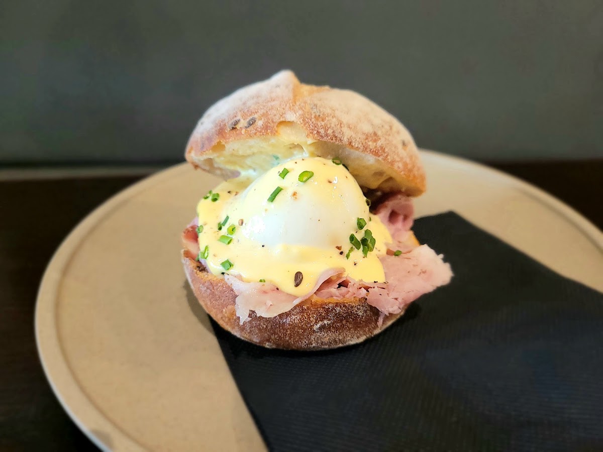 Sonoma Bakery Alexandria — café photo 5