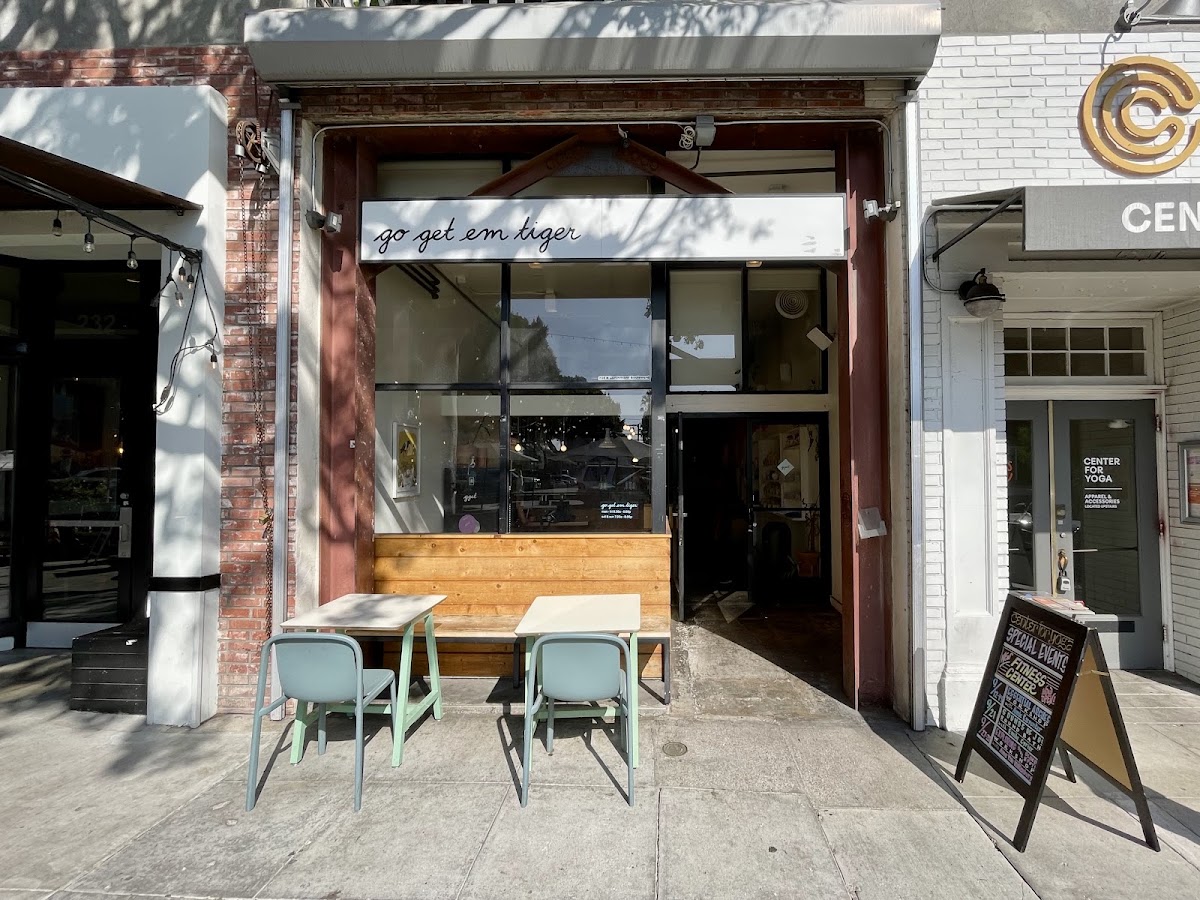 Go Get Em Tiger Larchmont — café photo 5