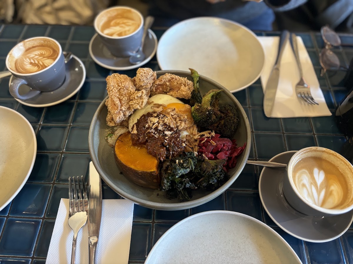 Reuben Hills — café photo 5