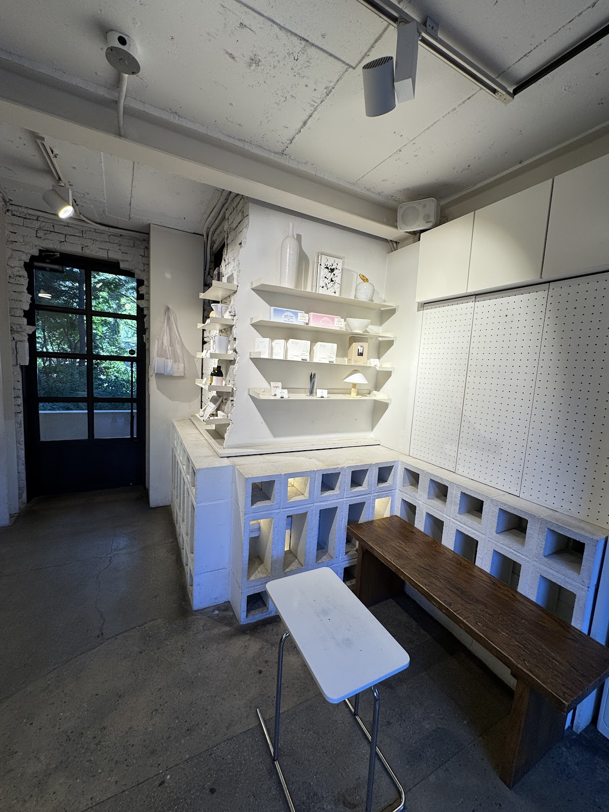 Center Coffee Seongsu — café photo 4