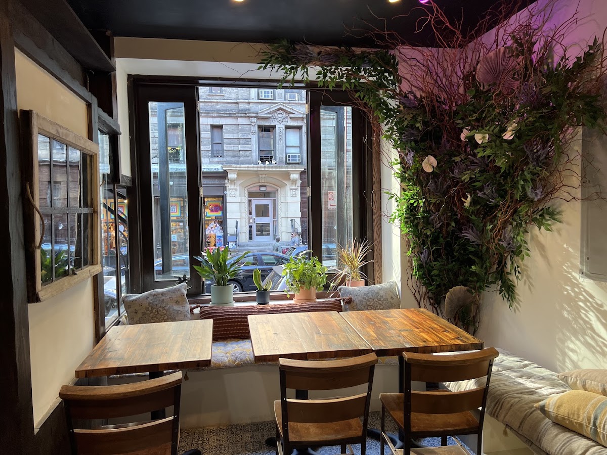 Chaotic Good Cafe — café photo 5
