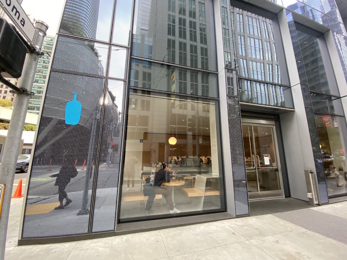 Blue Bottle Coffee CA 94105 — café photo 5