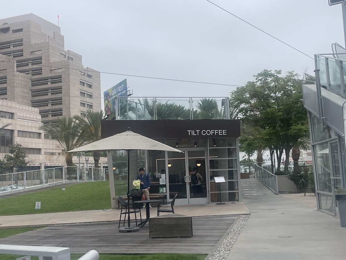 Tilt Coffee Bar — café photo 4