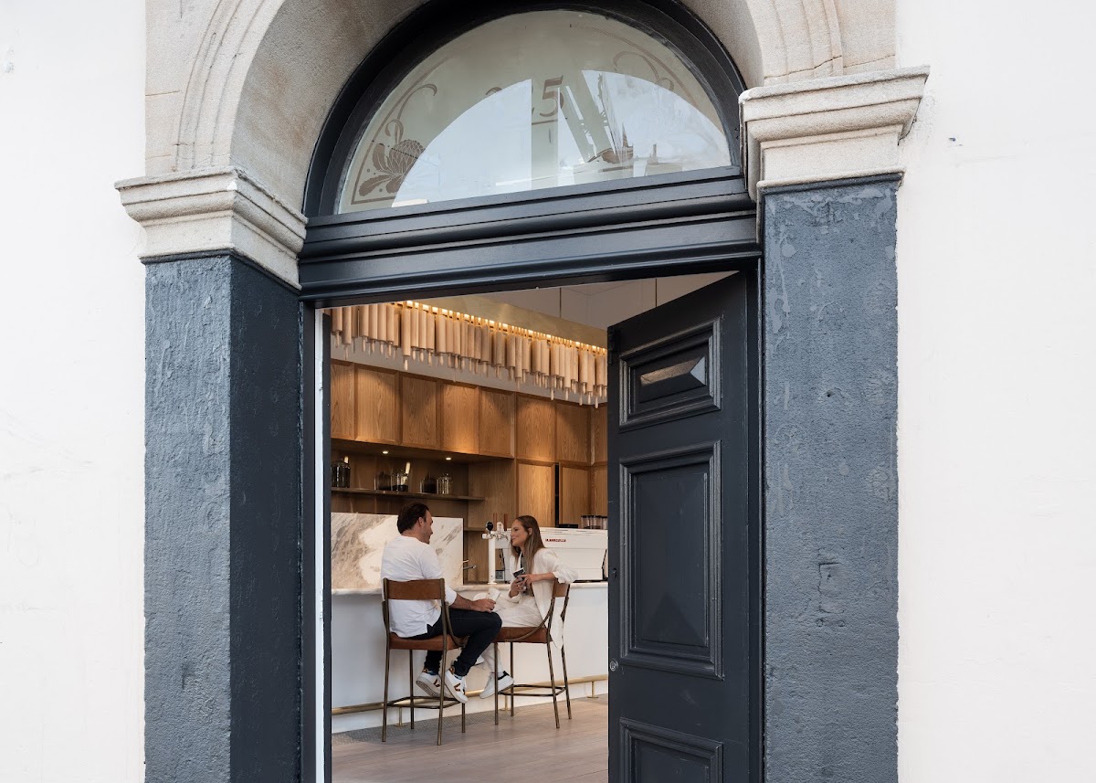 Black Star Pastry — café photo 1