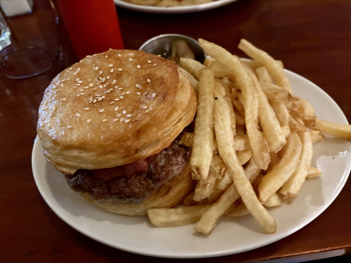 Clarke's Bar & Dining Room — café photo 6