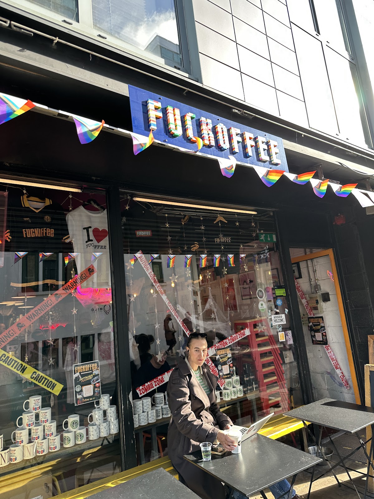 Fuckoffee — café photo 6