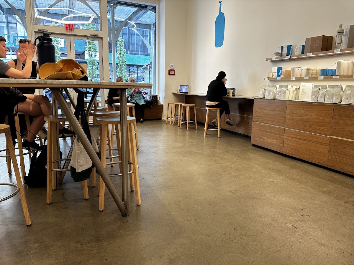 Blue Bottle Coffee NY 10010 — café photo 5