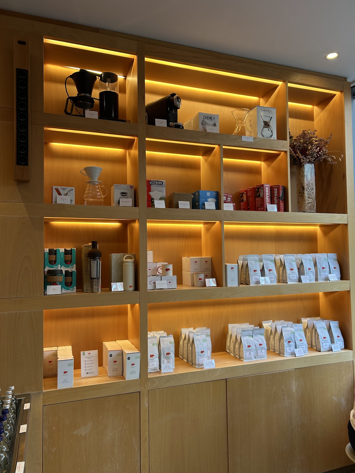 Kiss the Hippo Coffee — café photo 4